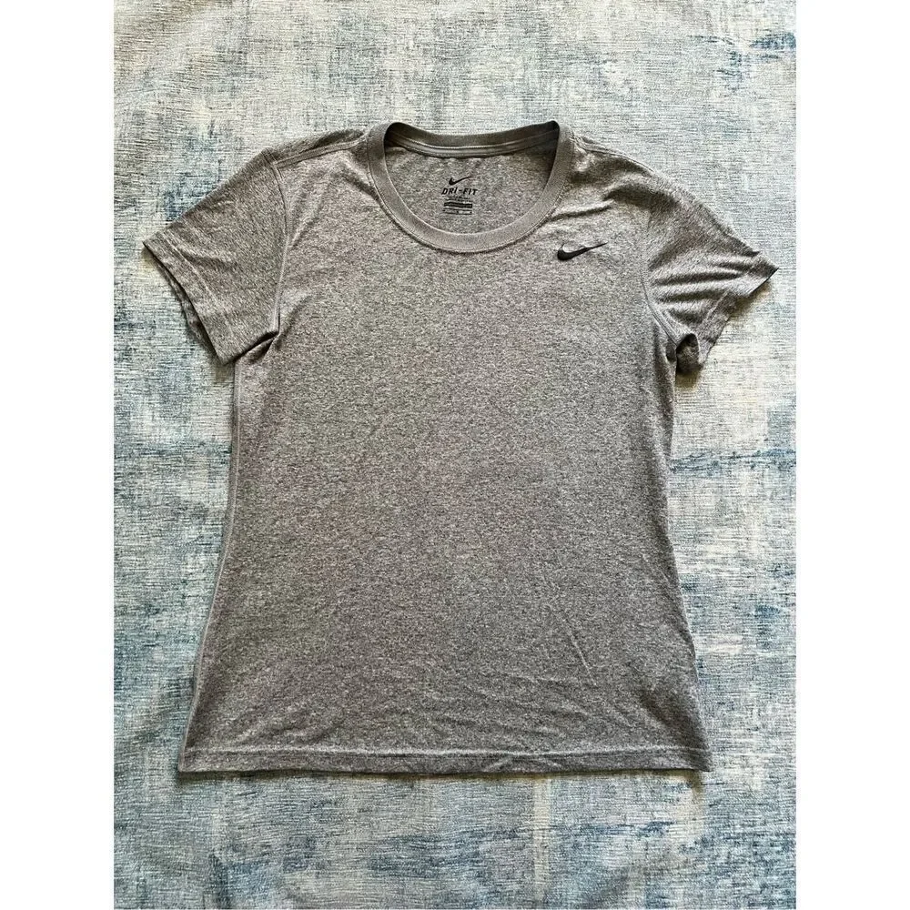 Nike Heathered Gray Dri Fit Short Sleeve Athletic Tee Medium